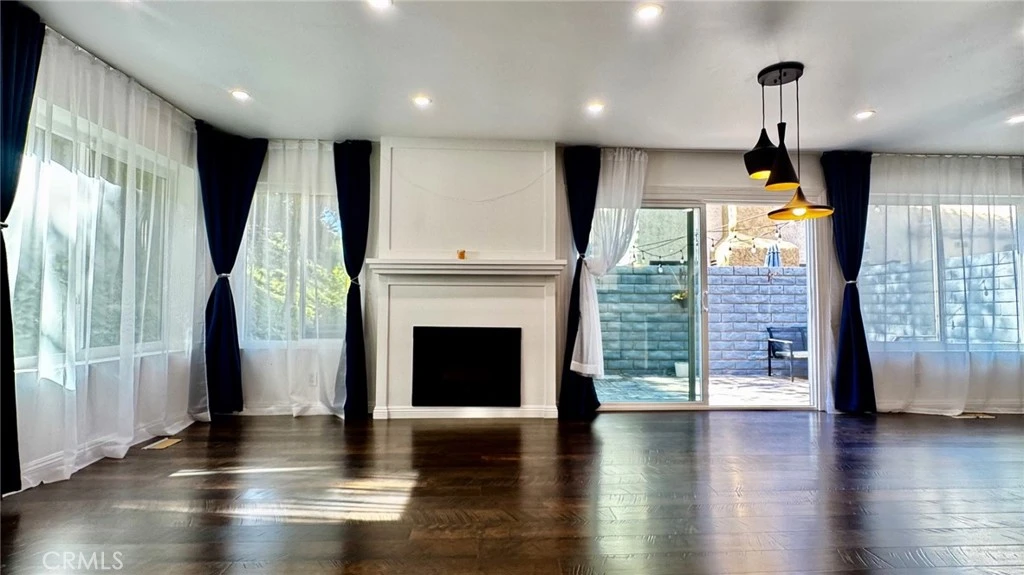 Interior 1