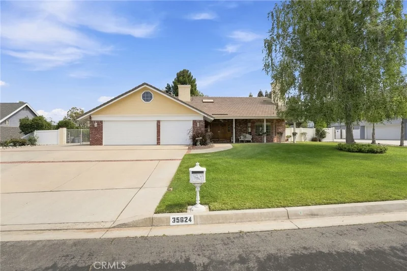 35624 Katona Court