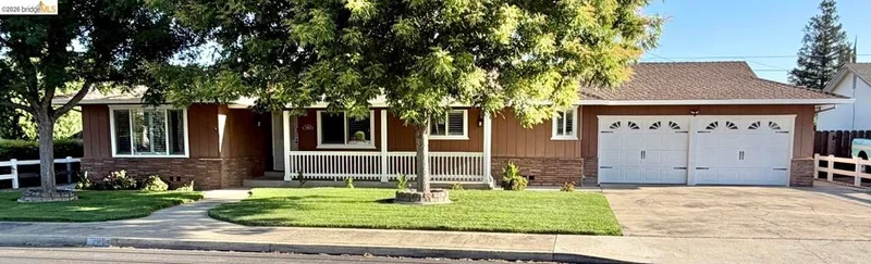 395 North Ave, Turlock, CA 95382