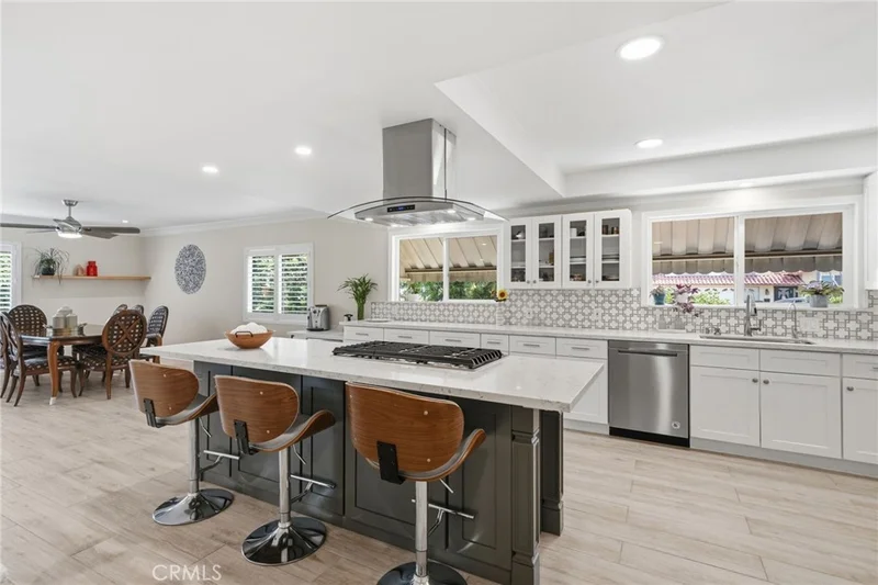 909 N Cleveland, Orange, CA 92867