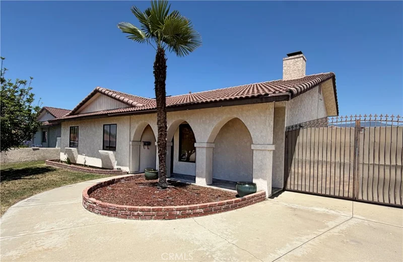 4564 Rudisill, Montclair, CA 91763
