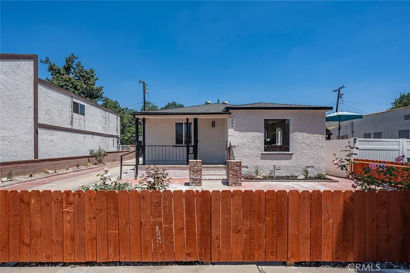 241 E Plenty, Long Beach, CA 90805