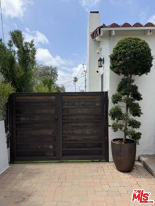 10509 Tennessee Avenue ADU photo 2