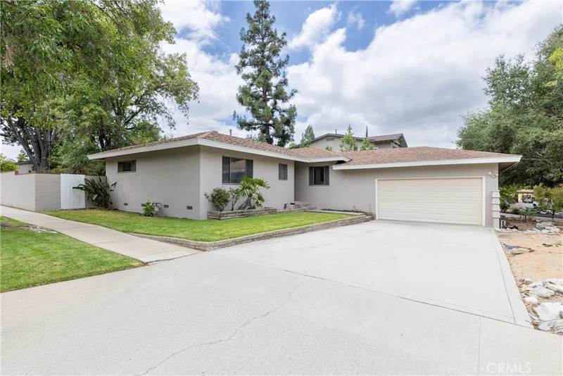 3026 Lansbury Avenue, Claremont, CA 91711