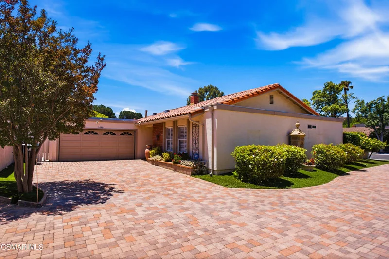1090 Elfstone Court