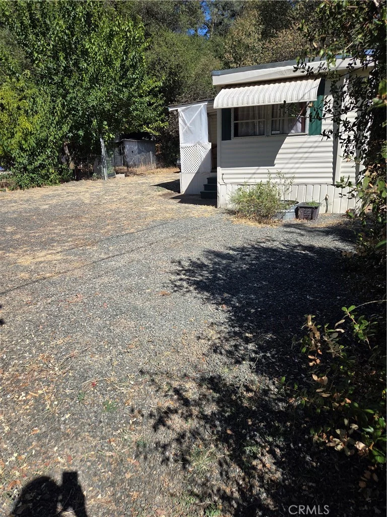 3040 Lakeview Drive