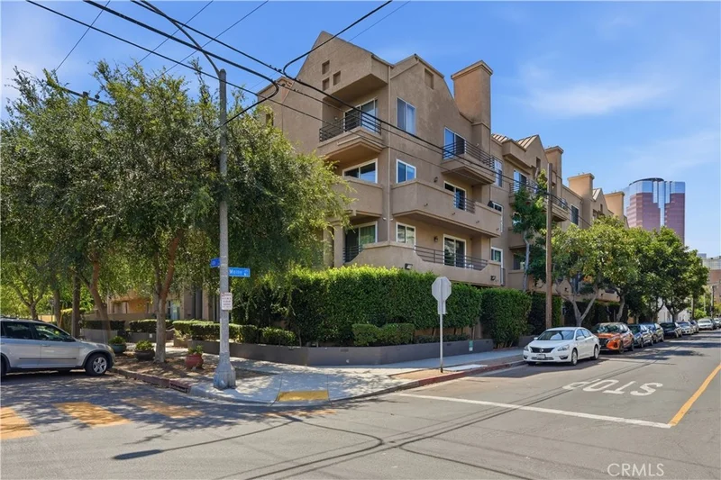 640 W 4th Street, Long Beach, CA 90802