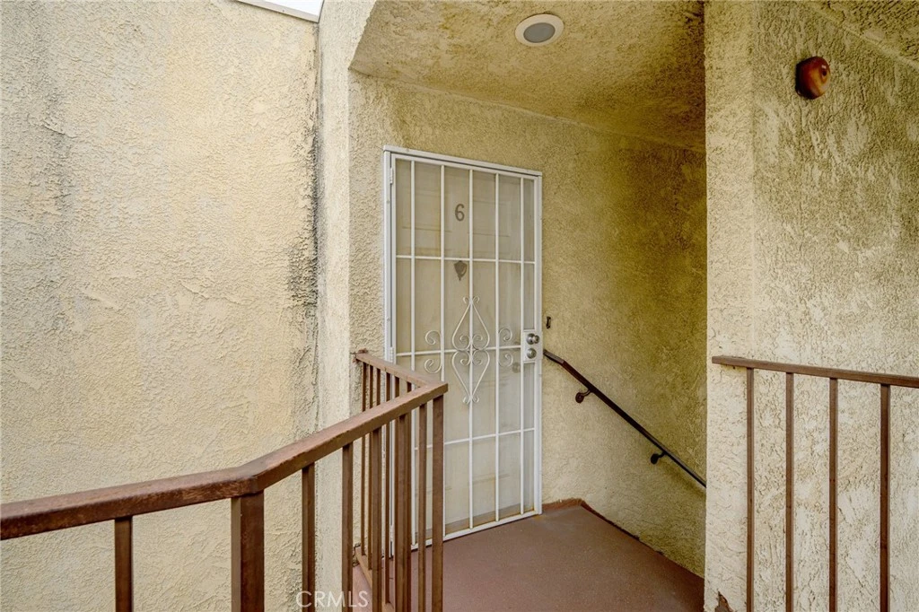 Interior 1