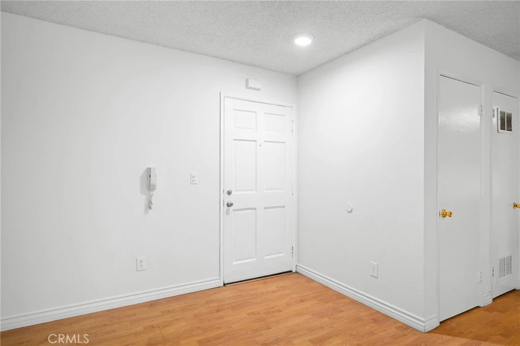 Interior 2
