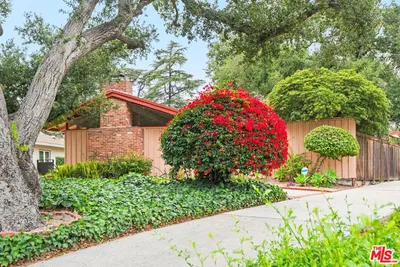 1641 Morada Place photo 2