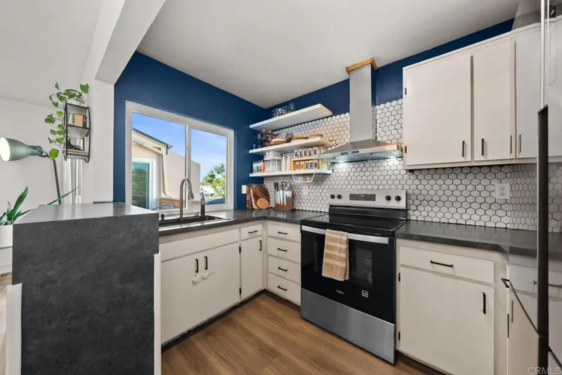 3238 Ashford Street D photo 2
