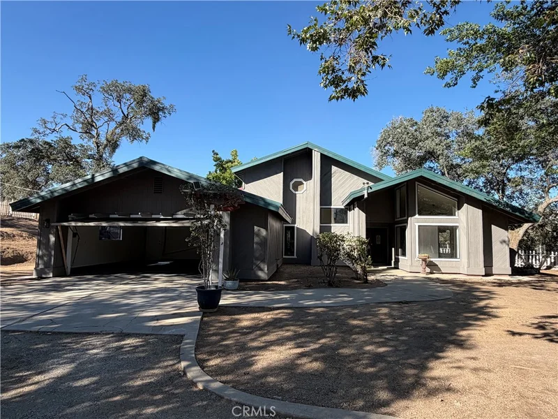 29642 Hart Oaks Drive