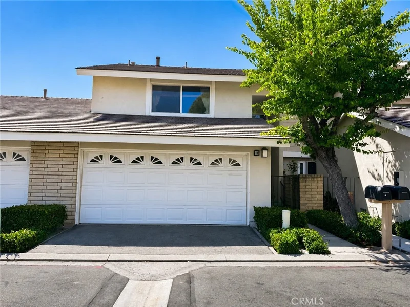 13 Ashbrook, Irvine, CA 92604