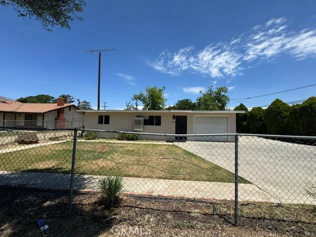 23890 Hemlock