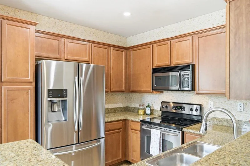 3855 Elijah Ct 721
