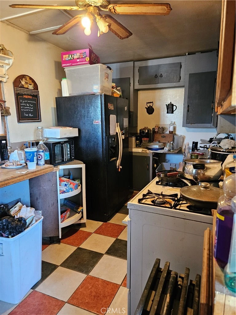 Interior 3