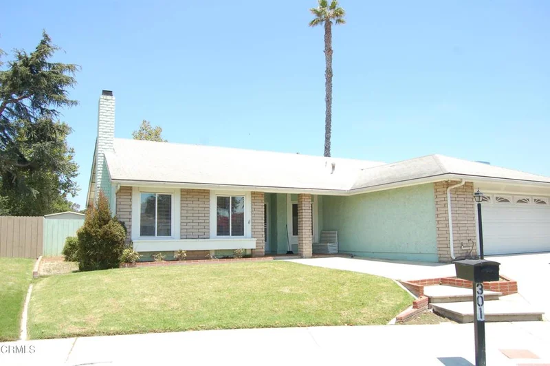301 Geranium Place, Oxnard, CA 93036