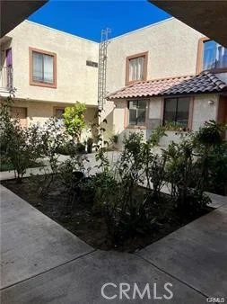13772 Euclid photo 2