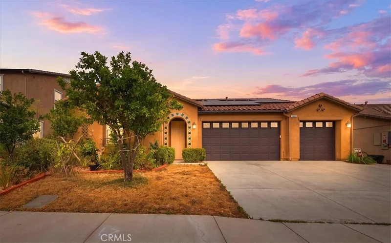 7688 Steamboat, Riverside, CA 92507
