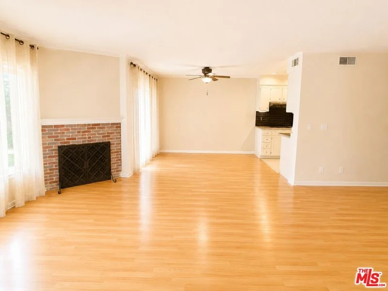 5870 Green Valley Circle 129