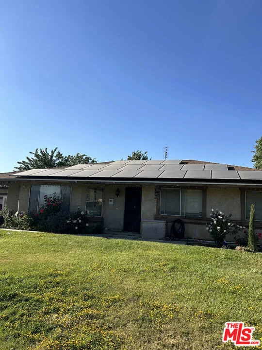 15723 E Avenue Q7 photo 2