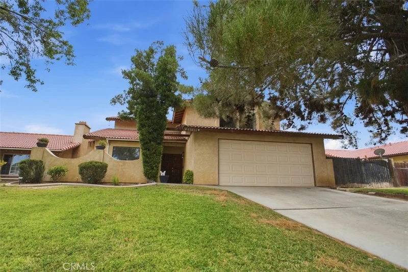 43836 Emile Zola Street