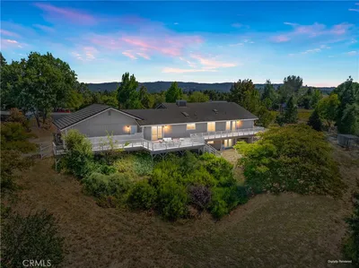 164 Helgren Court photo 2