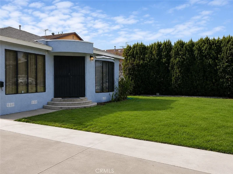4206 Hatfield photo 2