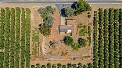 16565 Lacey Boulevard photo 2