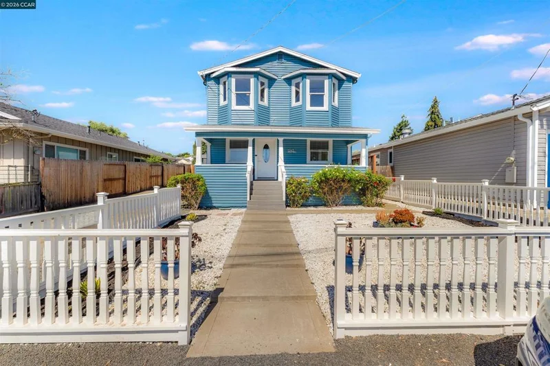 1243 Plaza Dr