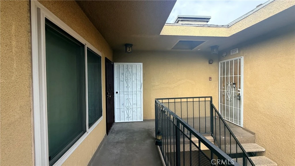 Interior 2