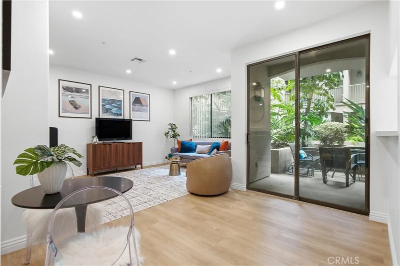 555 Maine 130, Long Beach, CA 90802