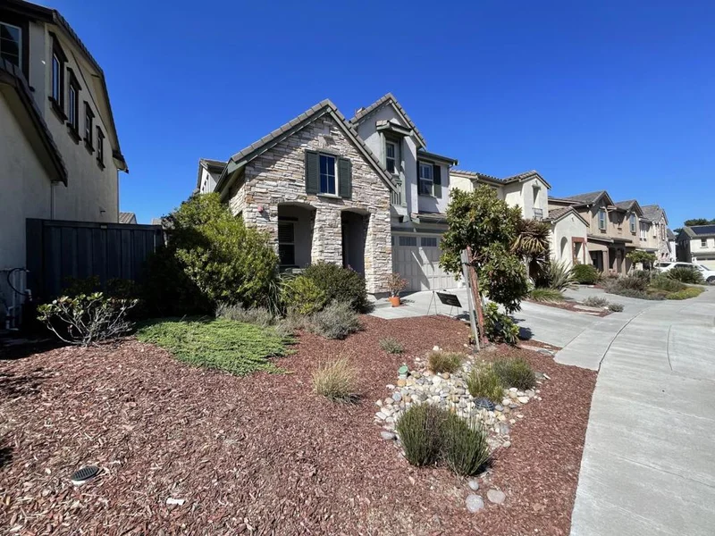 111 Vistamonte Avenue