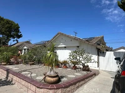 12042 Davenport Rd