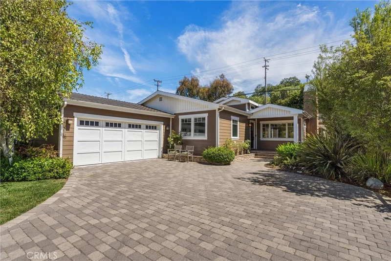 5346 Ironwood Street photo 2