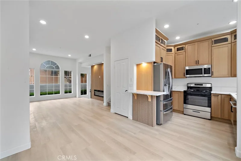 18 Crivelli Aisle, Irvine, CA 92606