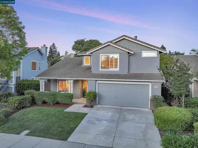 280 Brady Street photo 2