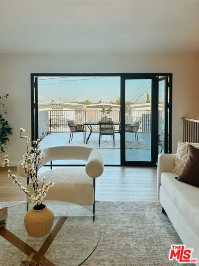 1747 Wollacott Street