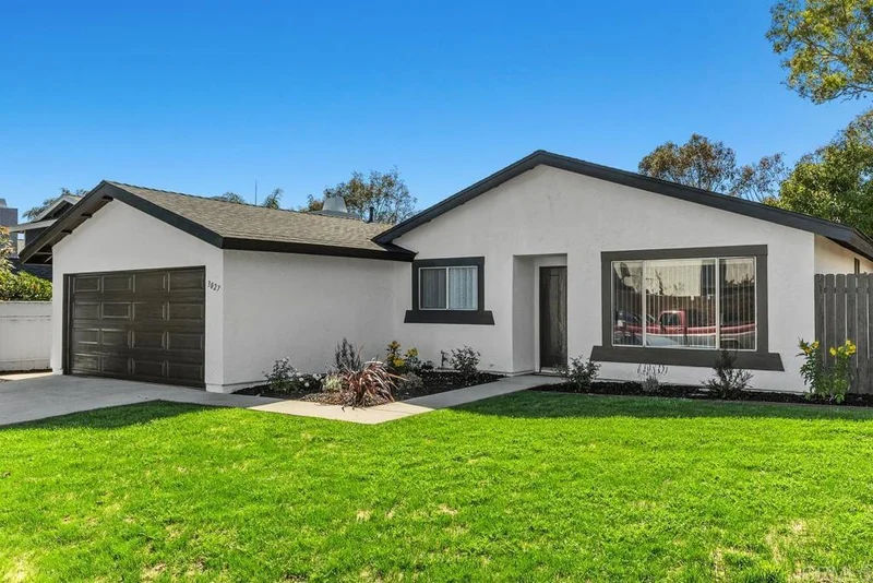3027 Camarillo Avenue, Oceanside, CA 92056