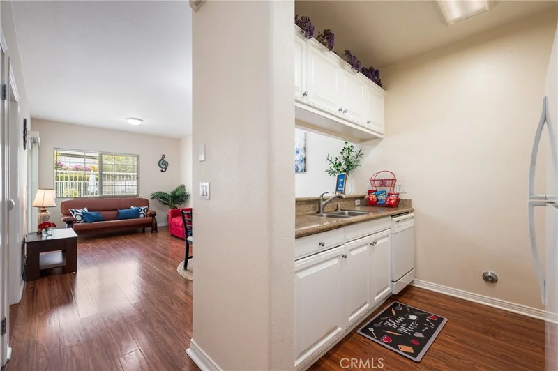 Photo 2 of 3120 Sepulveda 114