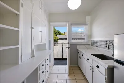 242 Gaviota photo 2