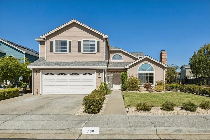 700 Bahama Lane