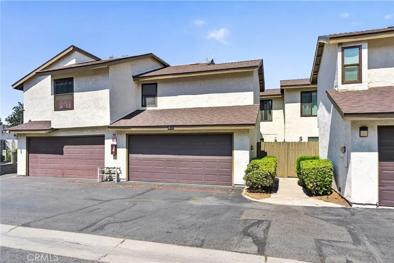 1974 E Lynwood Drive 10E