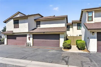 1974 E Lynwood Drive 10E