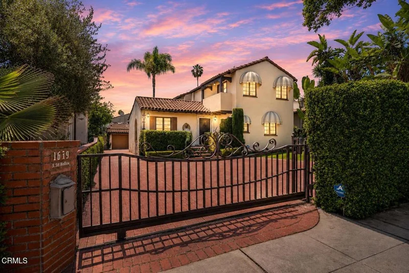 Photo 2 of 1659 S Oak Knoll Avenue
