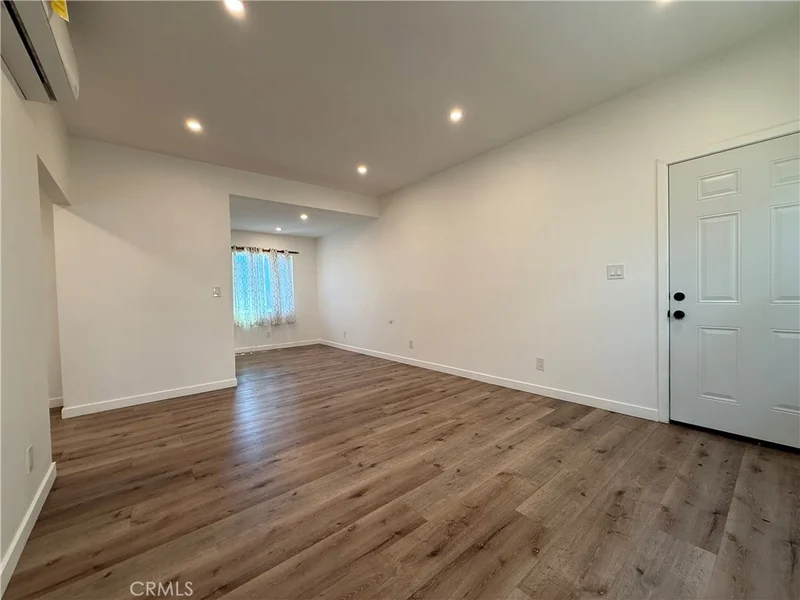 455 W Cowles 459 photo 2