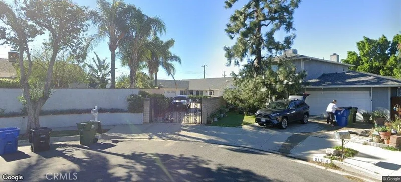 21310 Hiawatha
