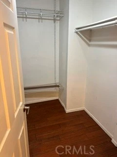 Interior 4