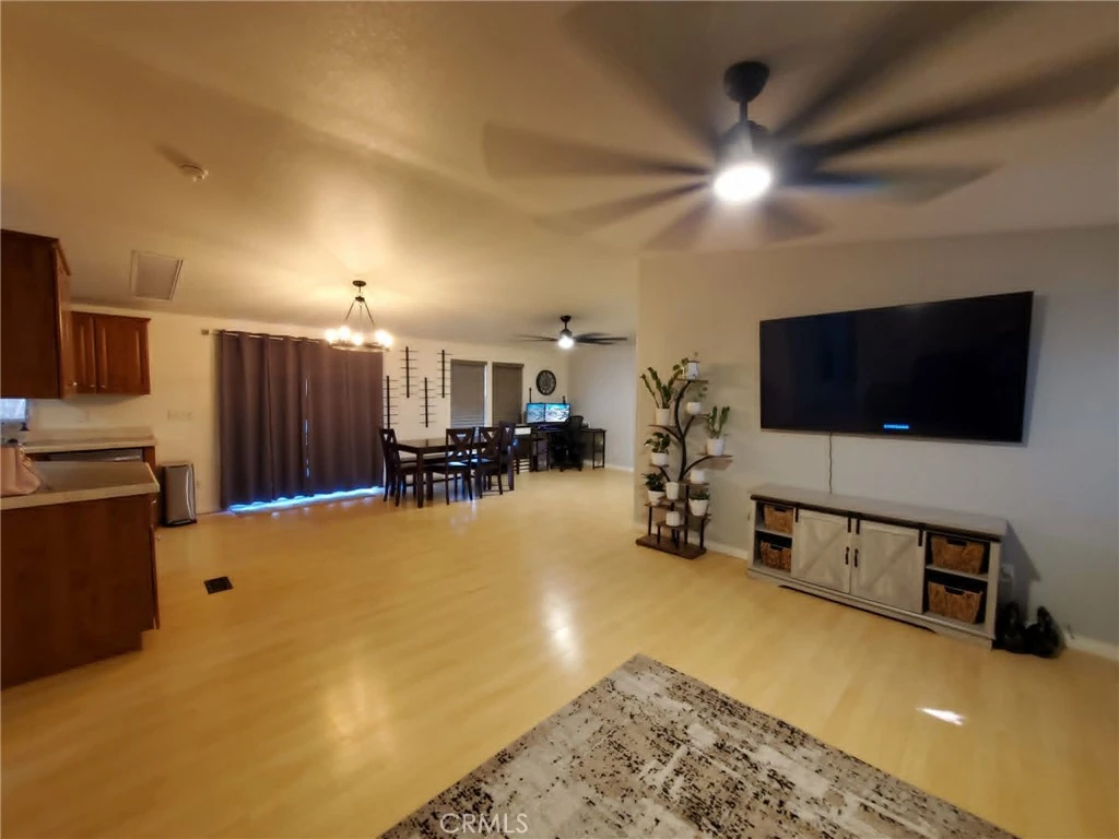 Interior 2
