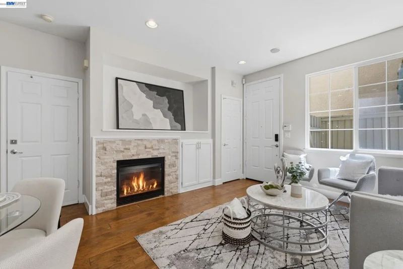 106 Accolade Dr, San Leandro, CA 94577